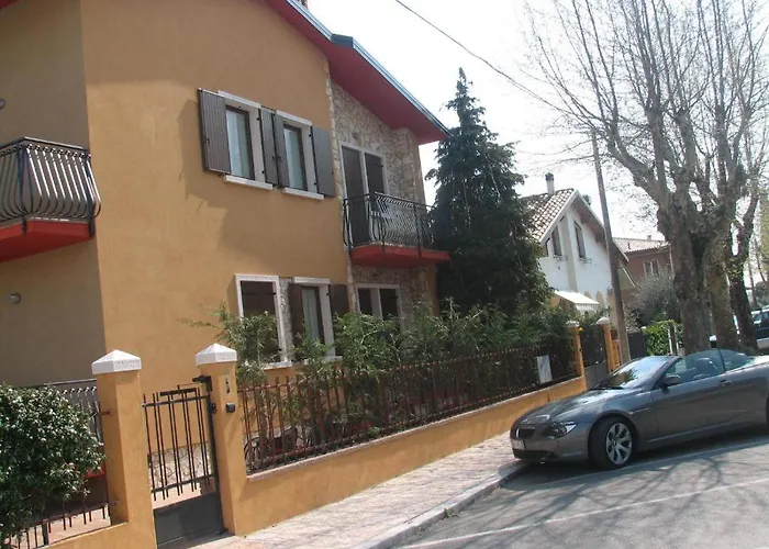 Ai Pigni De Ceru Фумане